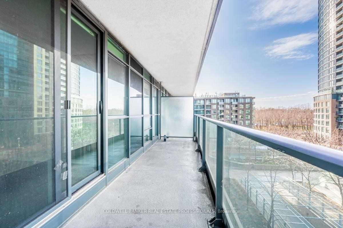 209 Fort York Blvd, unit 555 for rent - image #20