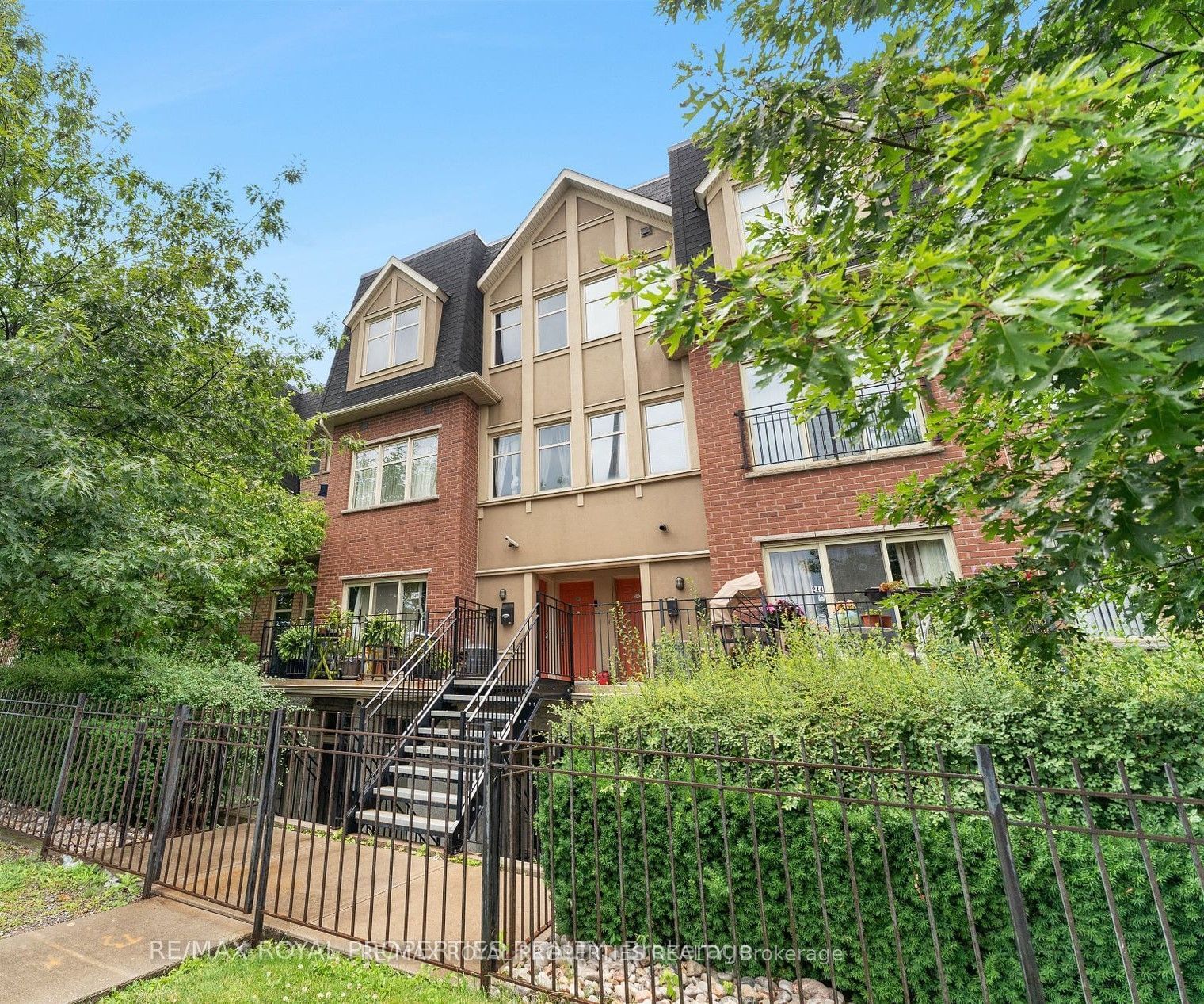 Victoria Village Townhomes, North York, Toronto