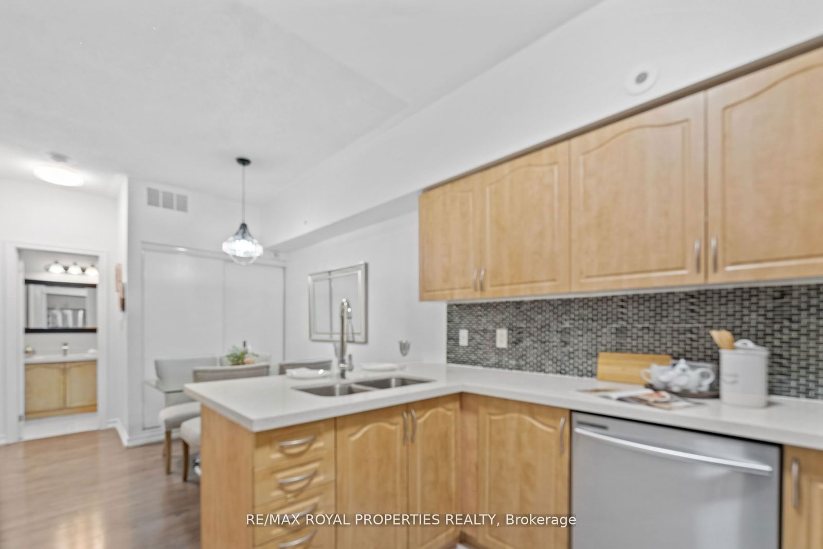 1496 Victoria Park Ave, unit 119 for sale - image #11