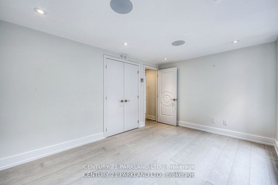 164 Cumberland St, unit 402 for rent