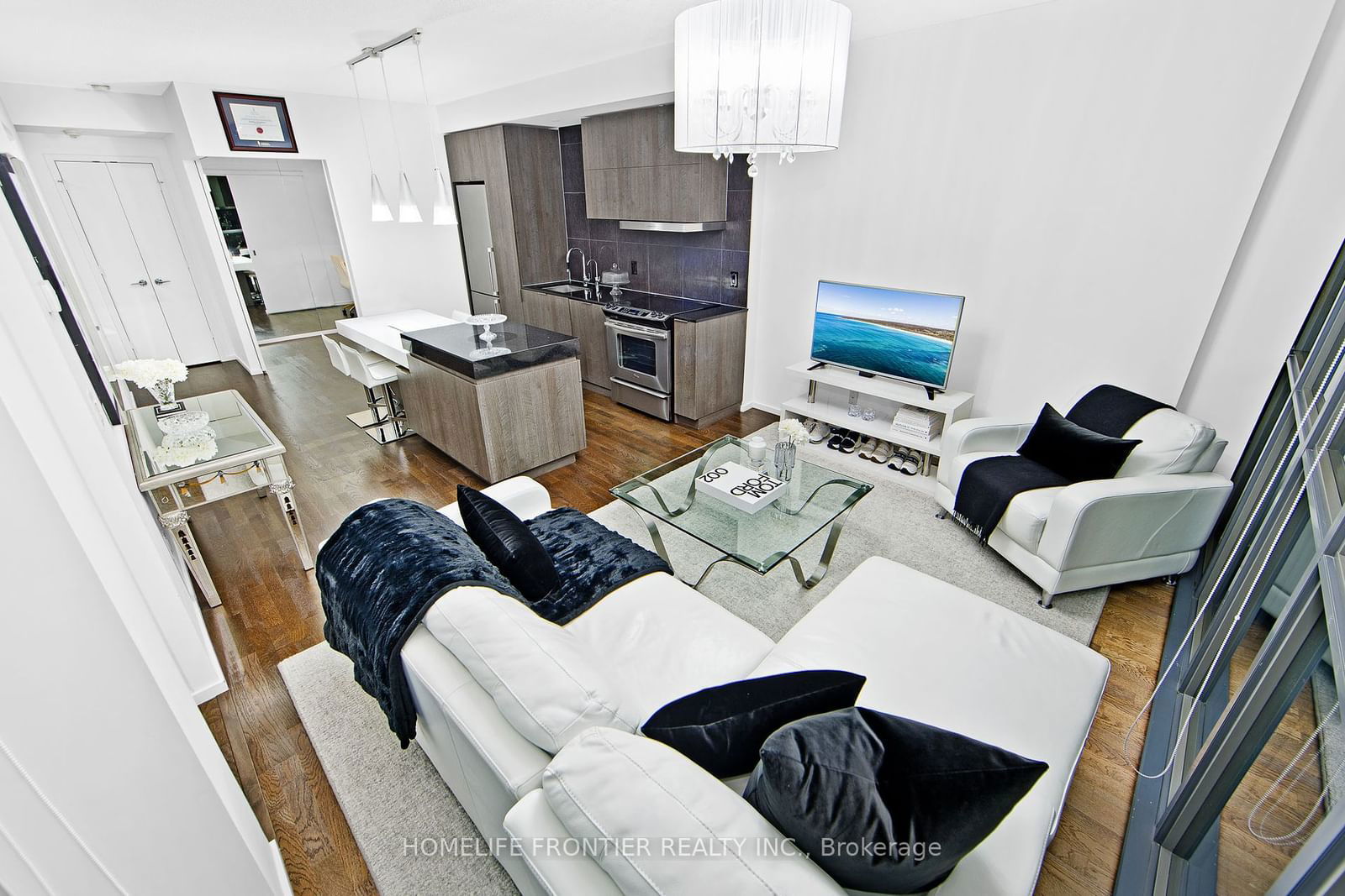 101 Charles St E, unit 4202 for sale - image #2