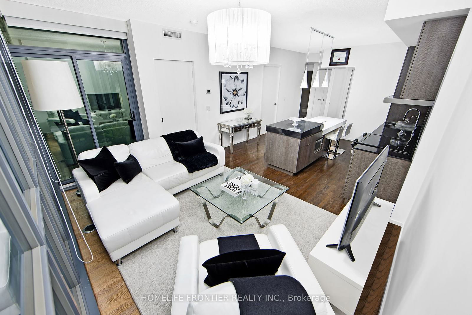 101 Charles St E, unit 4202 for sale - image #3