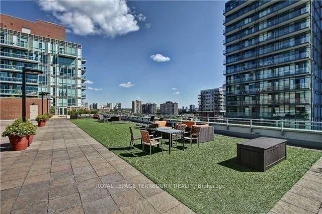 116 George St, unit 405 for rent - image #1