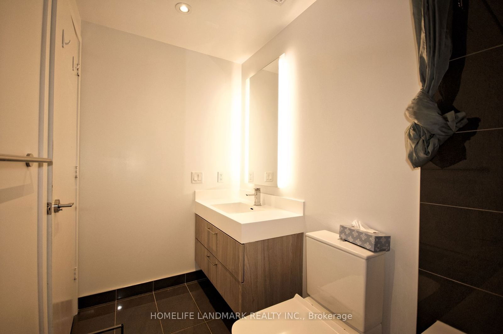 1 Yorkville Ave, unit 1902 for rent - image #20