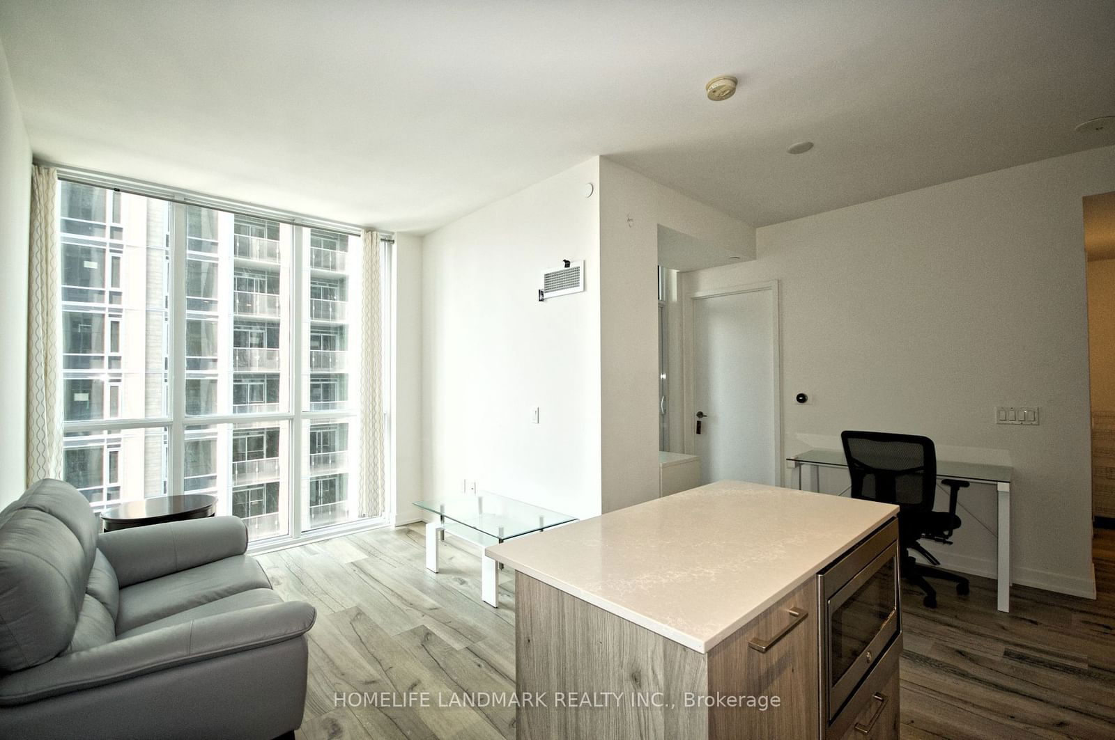 1 Yorkville Ave, unit 1902 for rent - image #7