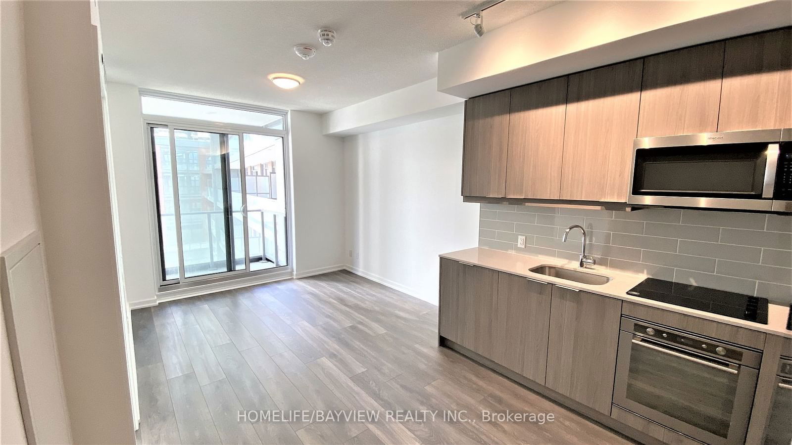 32 Forest Manor Rd, unit 403 for rent - image #7