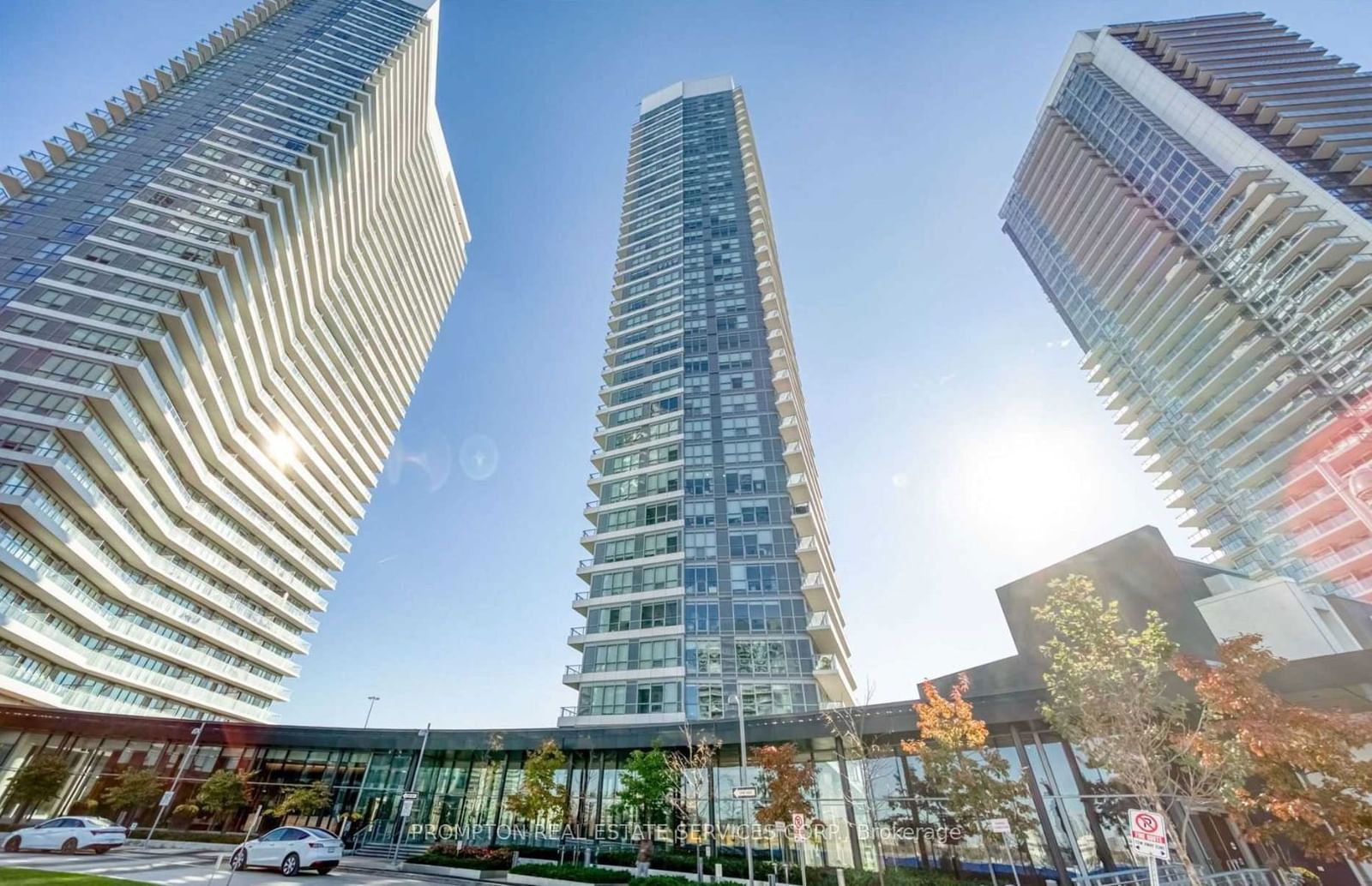 115 Mcmahon Dr, unit 711 for sale - image #1