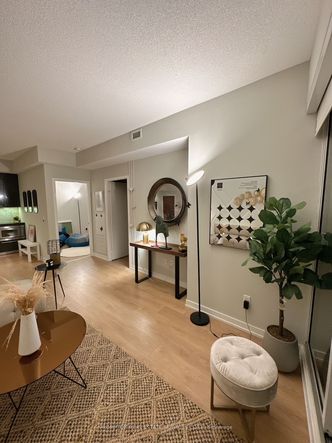 115 Mcmahon Dr, unit 711 for sale - image #14