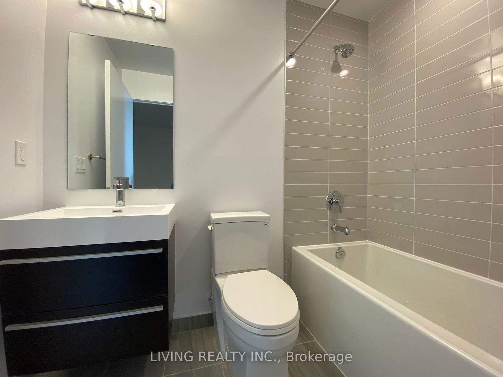 181 Bedford Rd, unit 1906 for sale - image #20