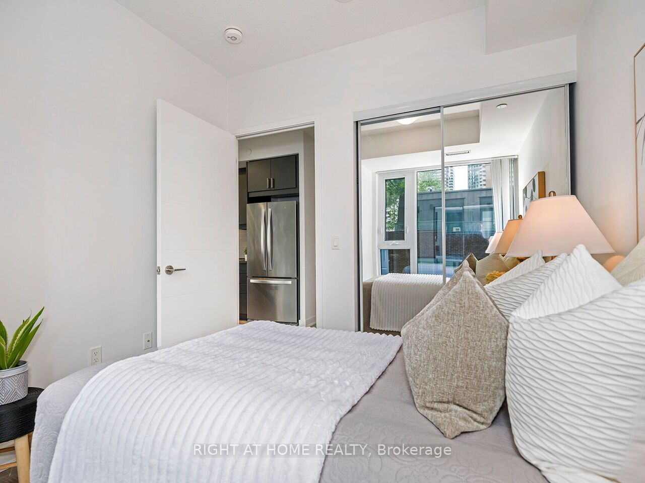 50 Wellesley St E, unit 504 for sale - image #18