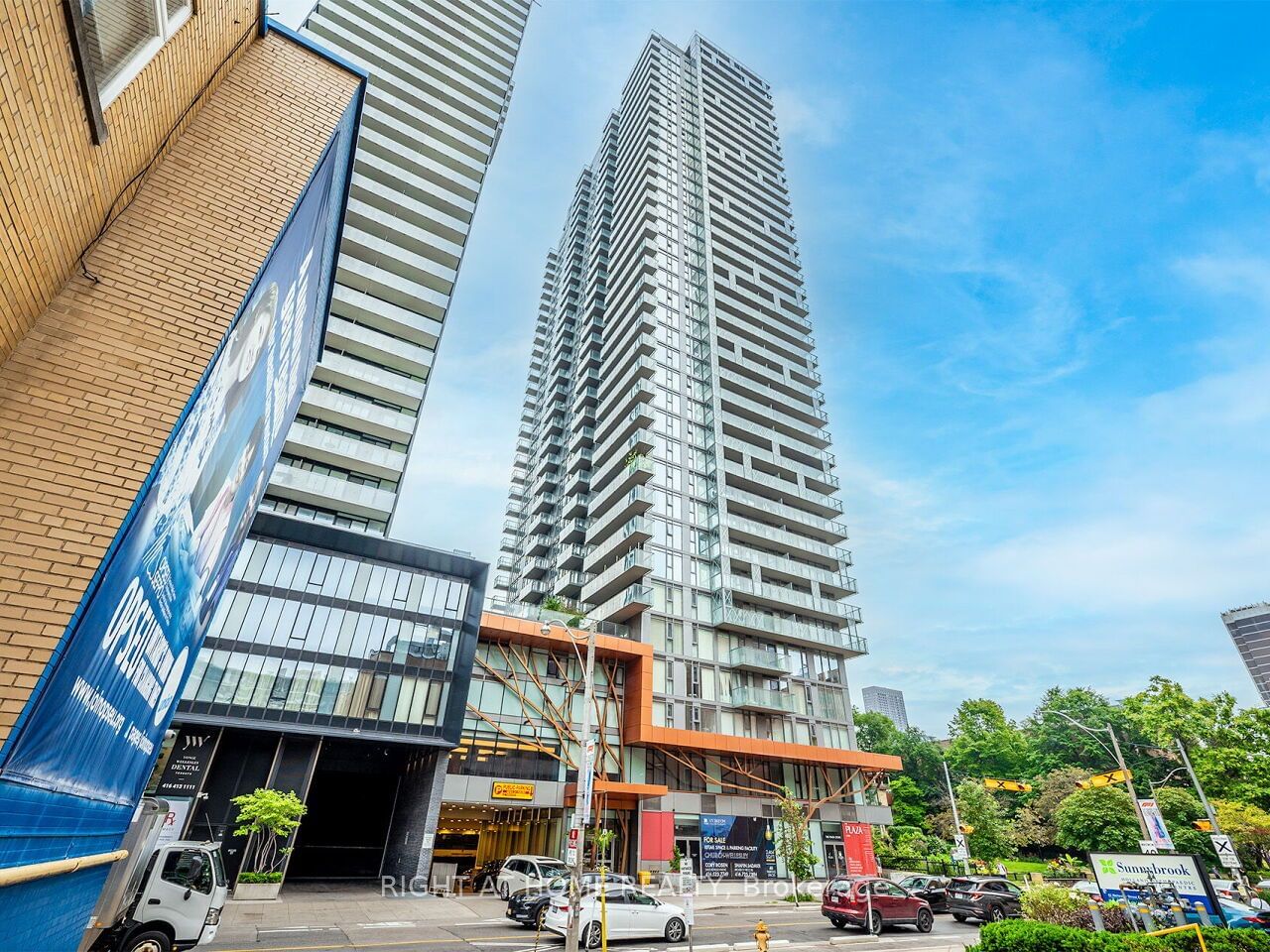 50 Wellesley St E, unit 504 for sale