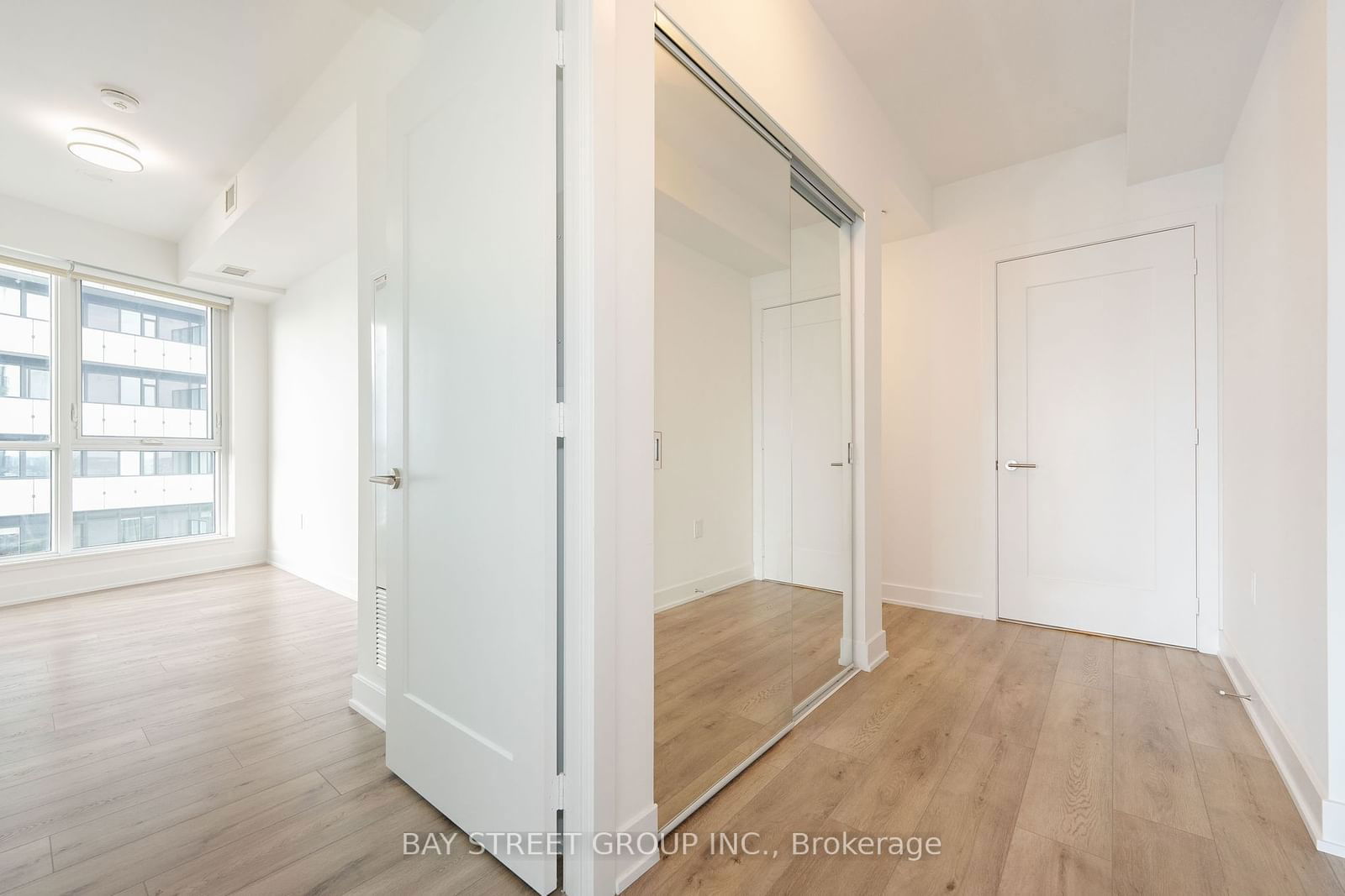 585 Bloor St E, unit 2922 for sale