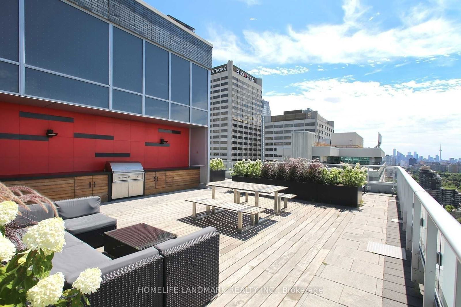 58 Orchard View Blvd, unit 403 for rent - image #21