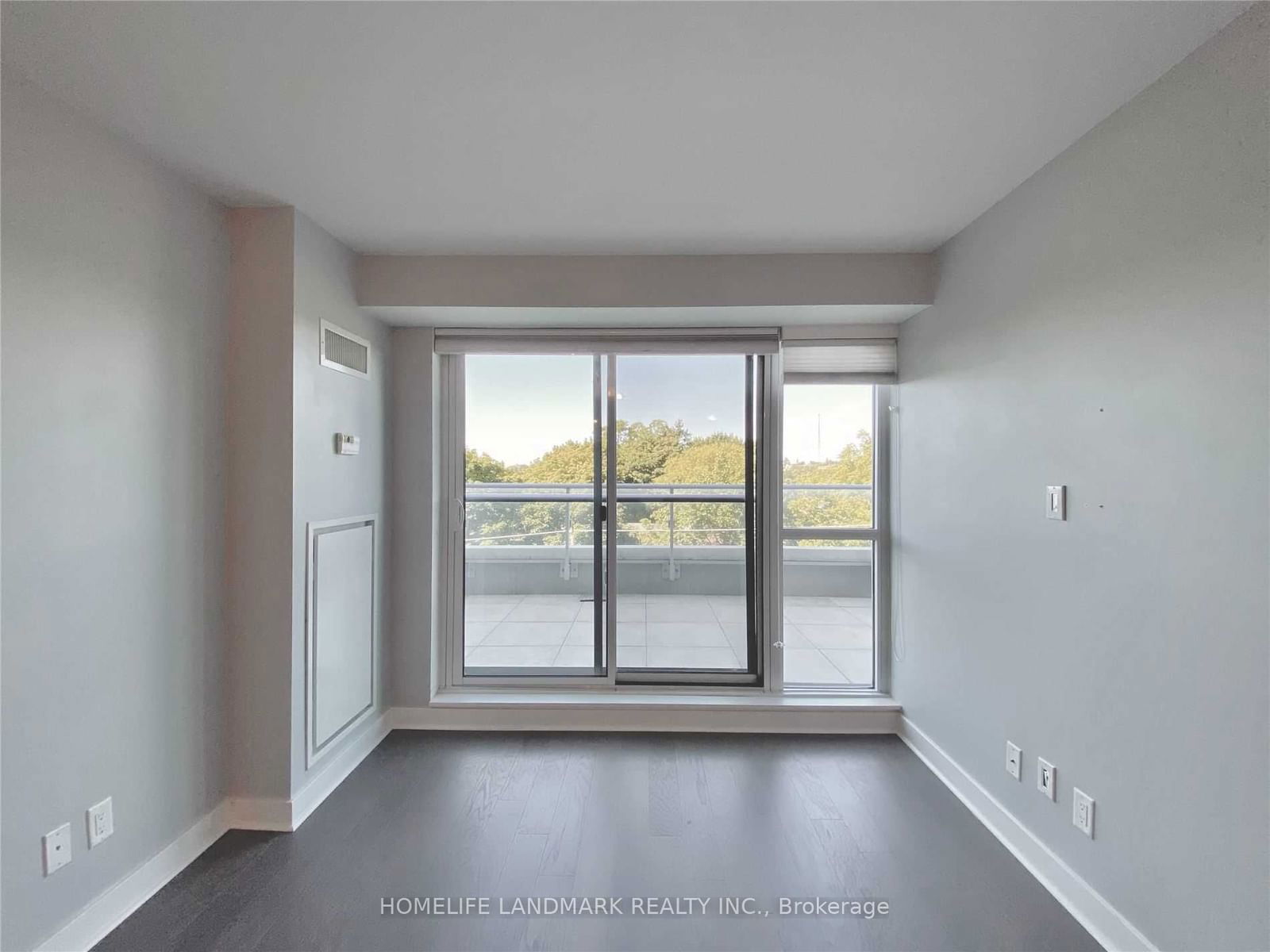 58 Orchard View Blvd, unit 403 for rent - image #7