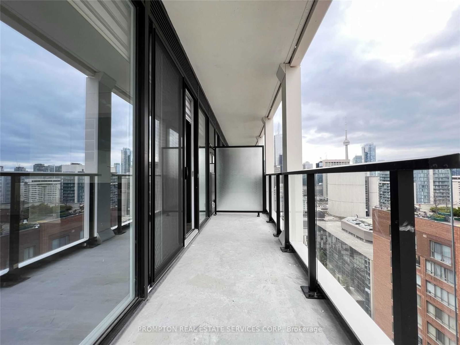 20 Edward St, unit 2215 for rent - image #9