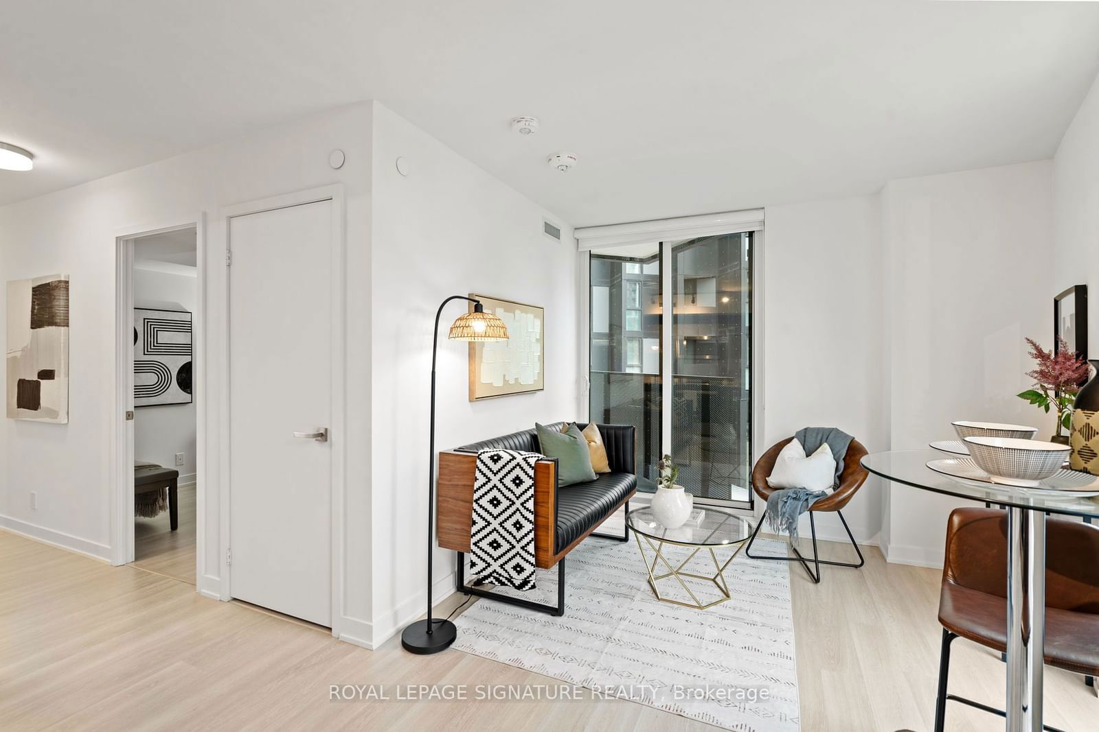 30 Tretti Way, unit 203 for sale - image #6