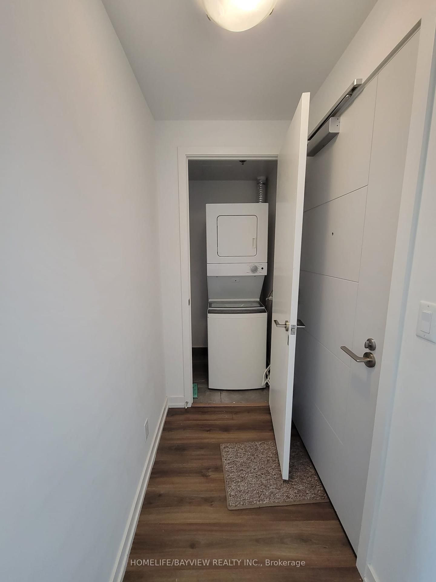 203 College St, unit 2402 for rent