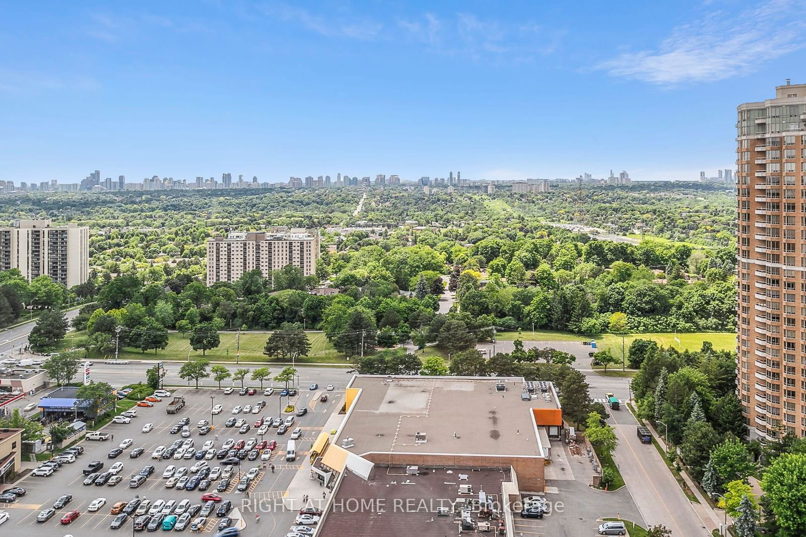 55 Skymark Dr, unit 2704 for sale - image #32