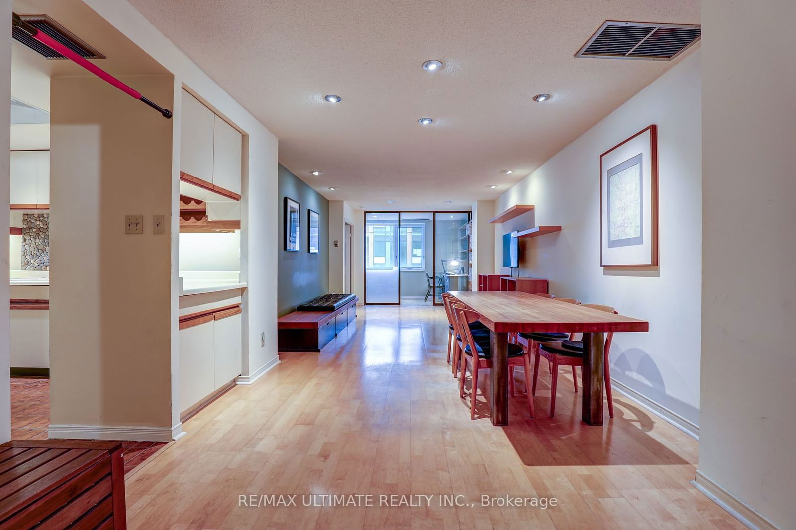 55 Lombard St, unit 304 for sale - image #7