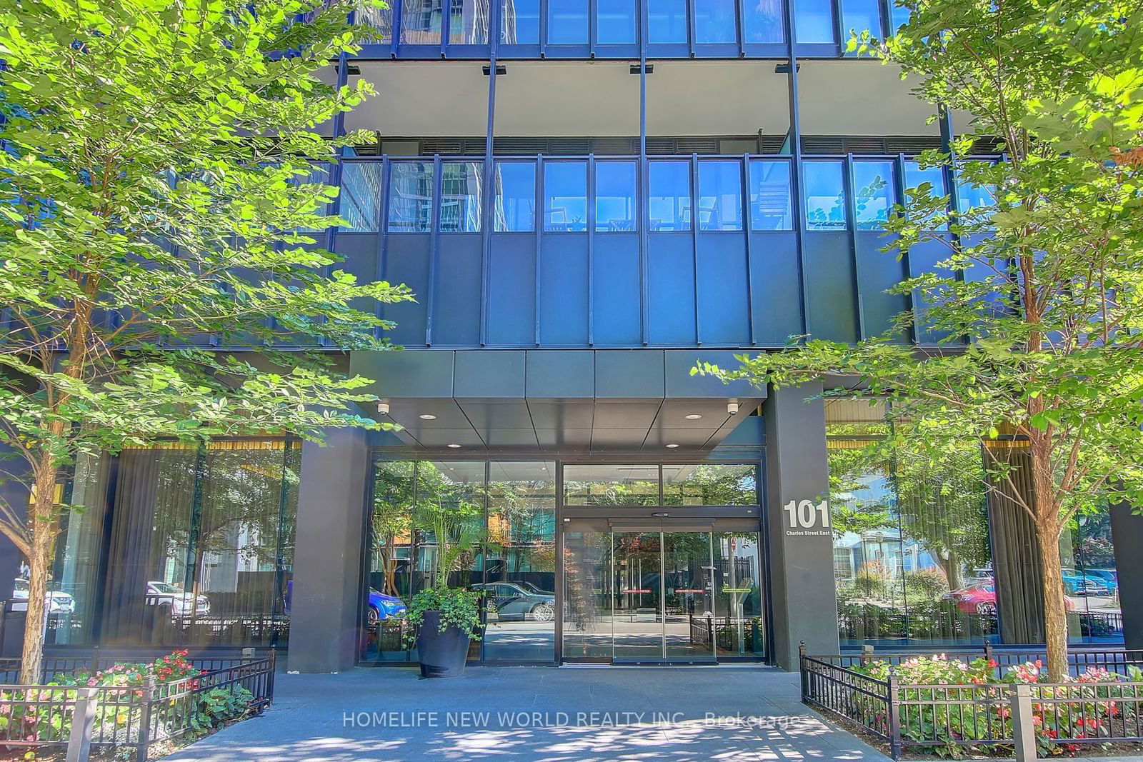 101 Charles St E, unit 406 for sale - image #3