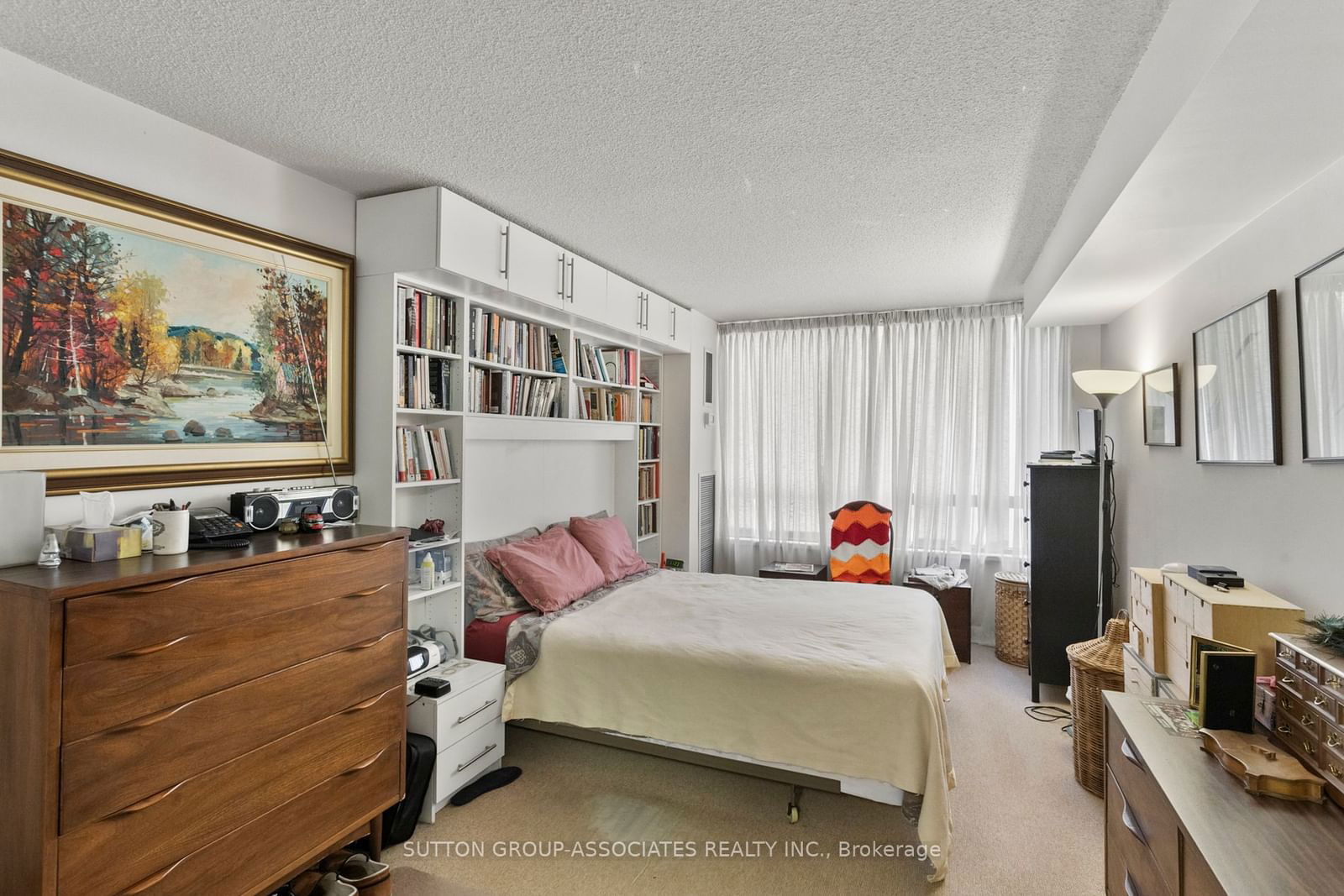 211 St Patrick St, unit 1007 for sale - image #17