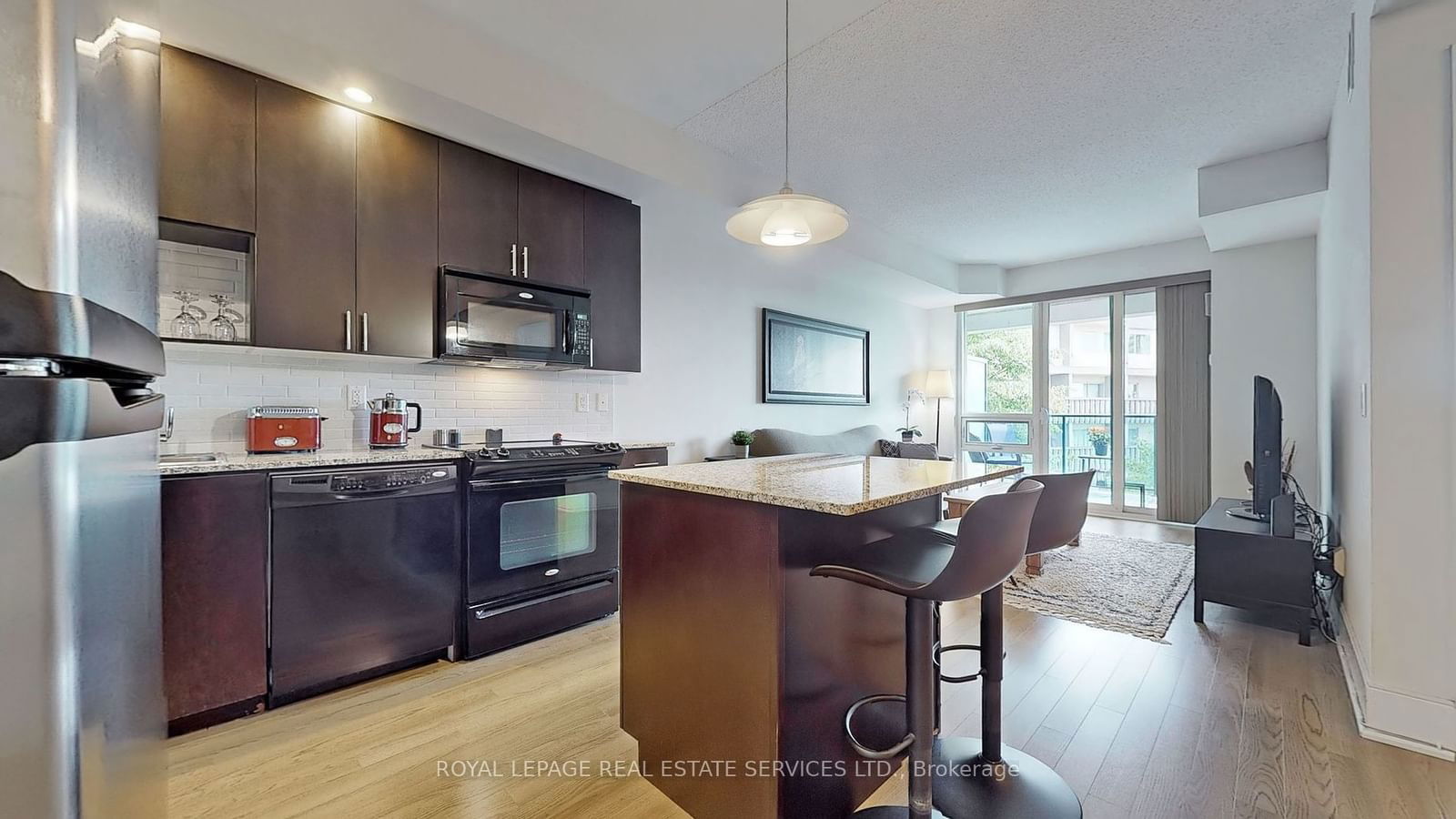 181 Wynford Dr, unit 301 for sale - image #2