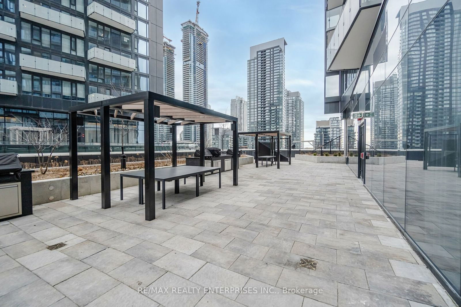 470 Front St W, unit 3403 for rent