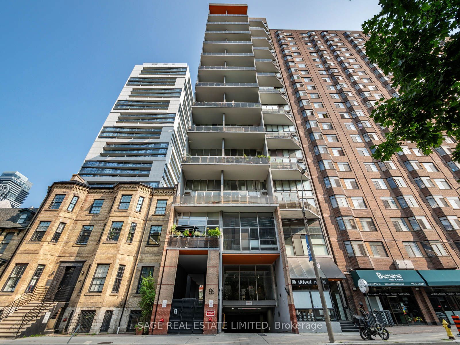 86 Gerrard St E, unit 4D for sale