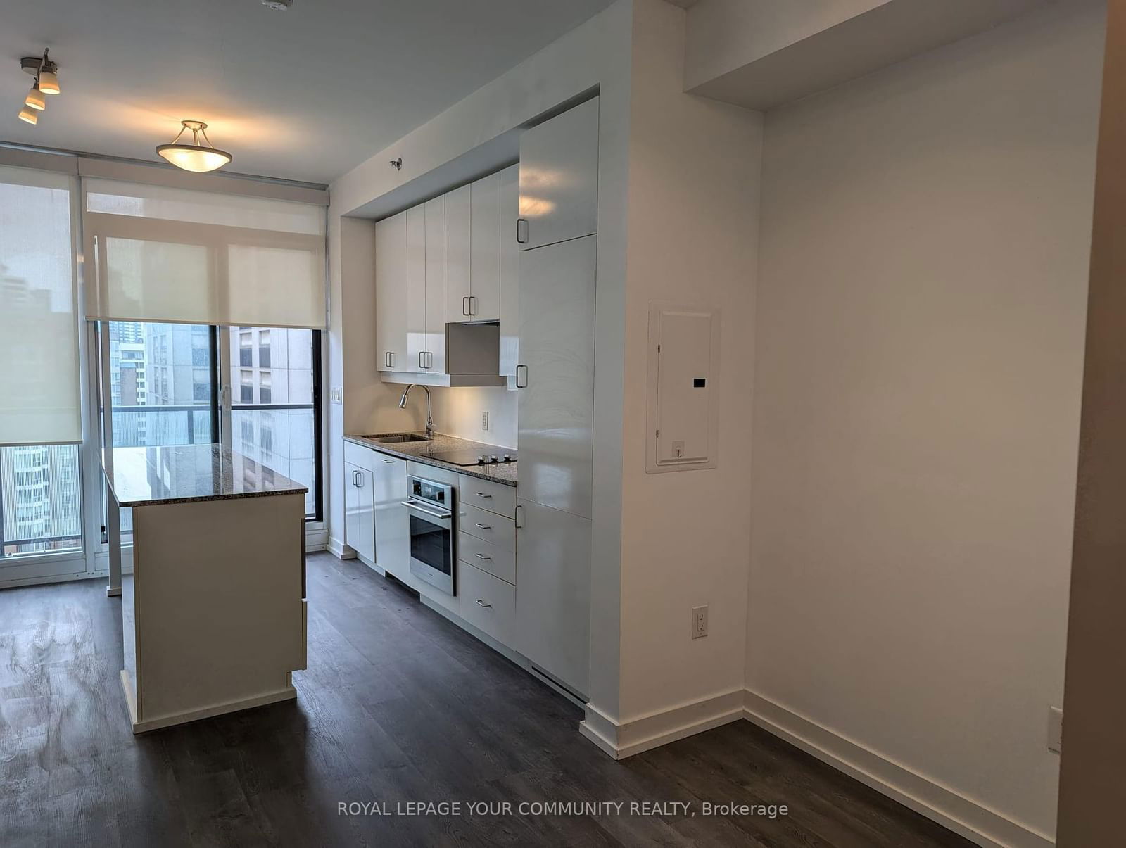 426 University Ave, unit 2310 for sale - image #19