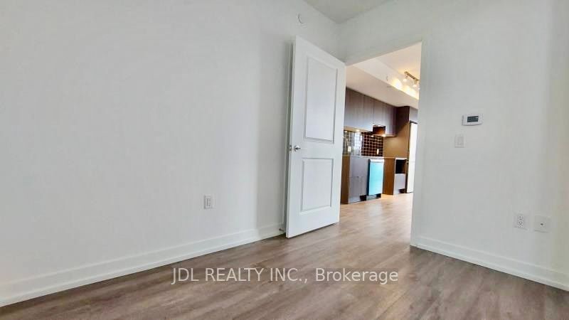 395 Bloor St E, unit 1402 for sale - image #5