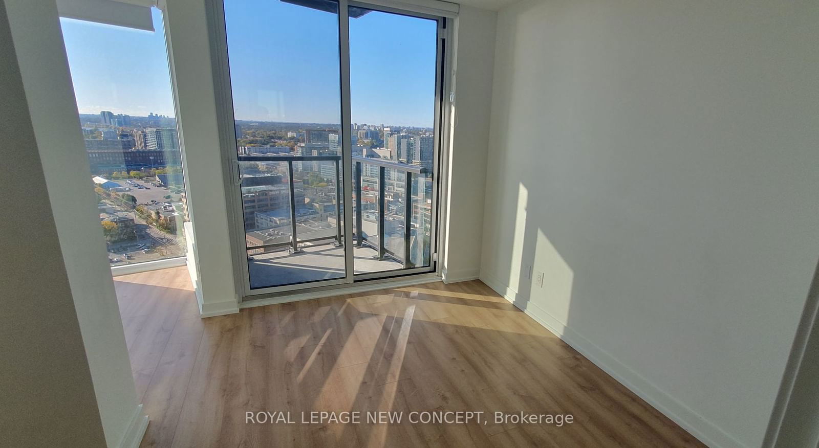 135 East Liberty St, unit 2404 for rent - image #7