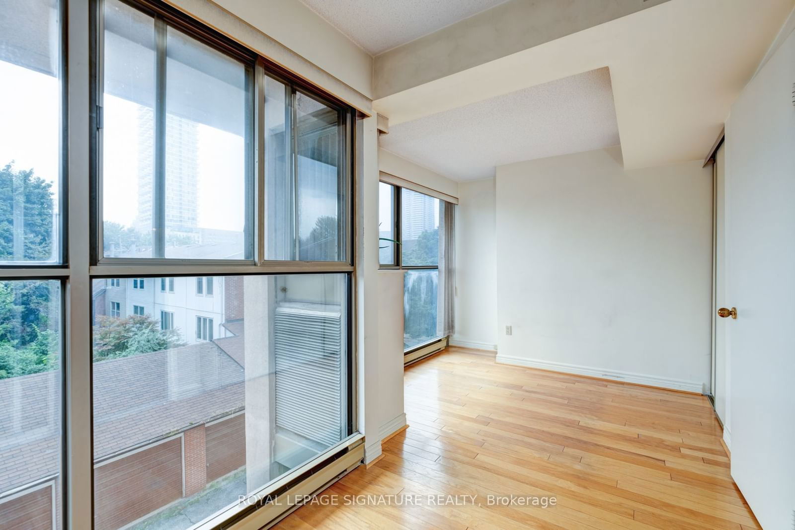 65 Scadding Ave, unit 422 for sale - image #21