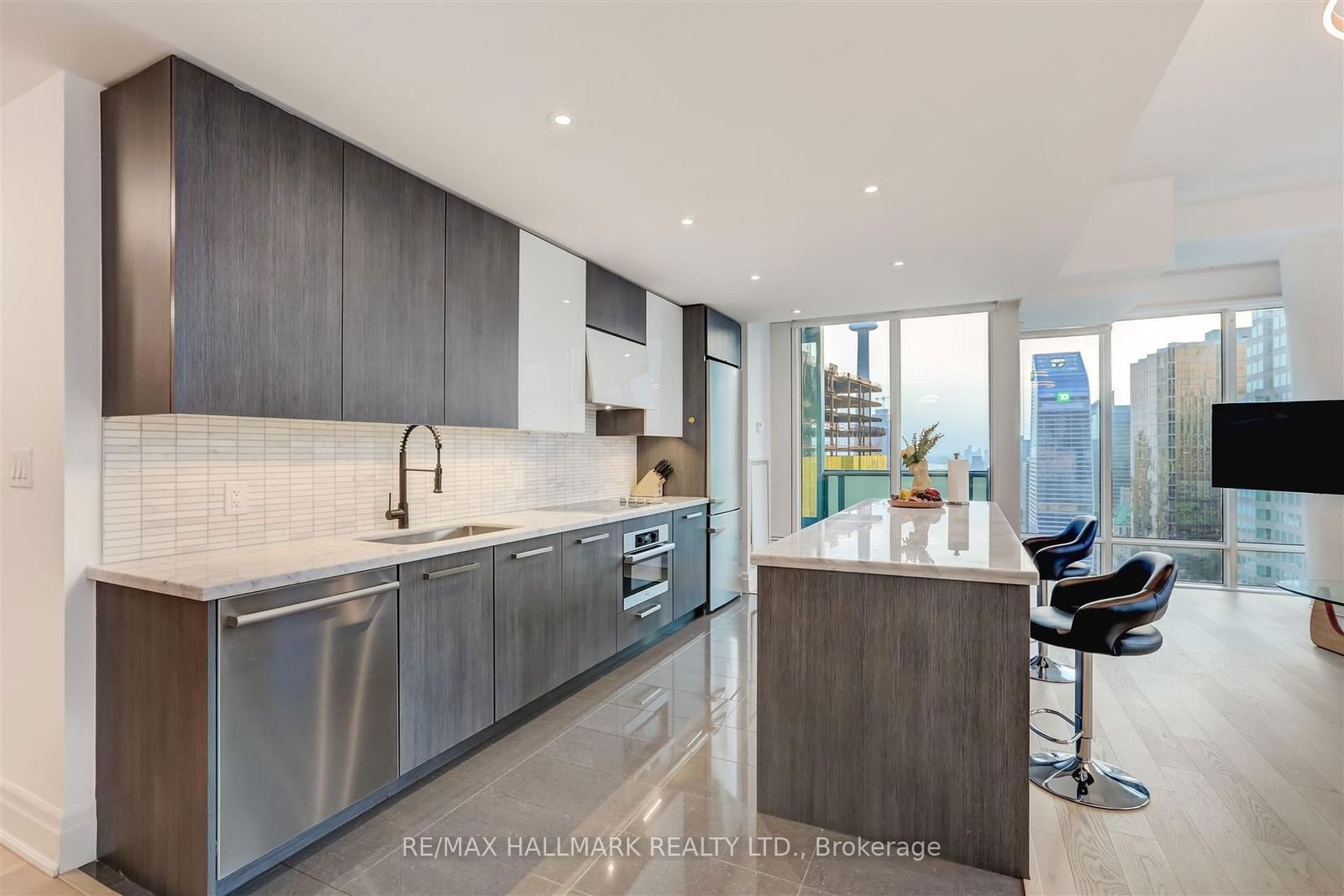 8 The Esplanade, unit 4804 for sale - image #6