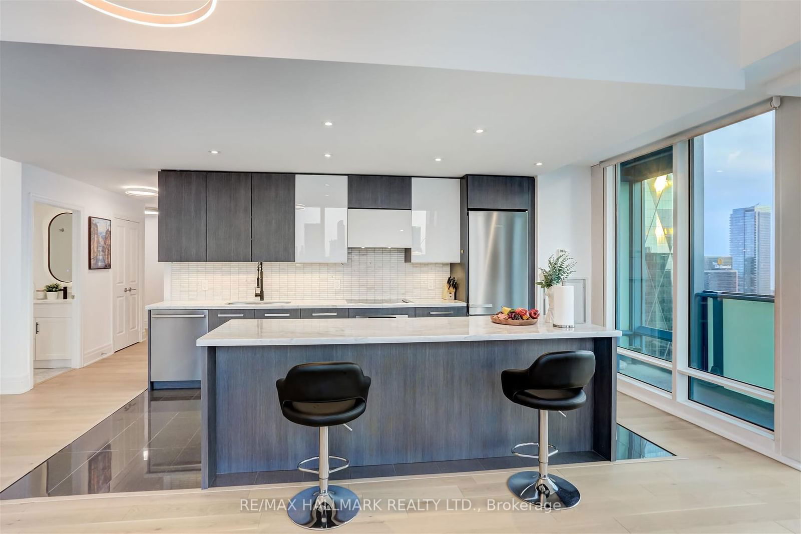 8 The Esplanade, unit 4804 for sale - image #7