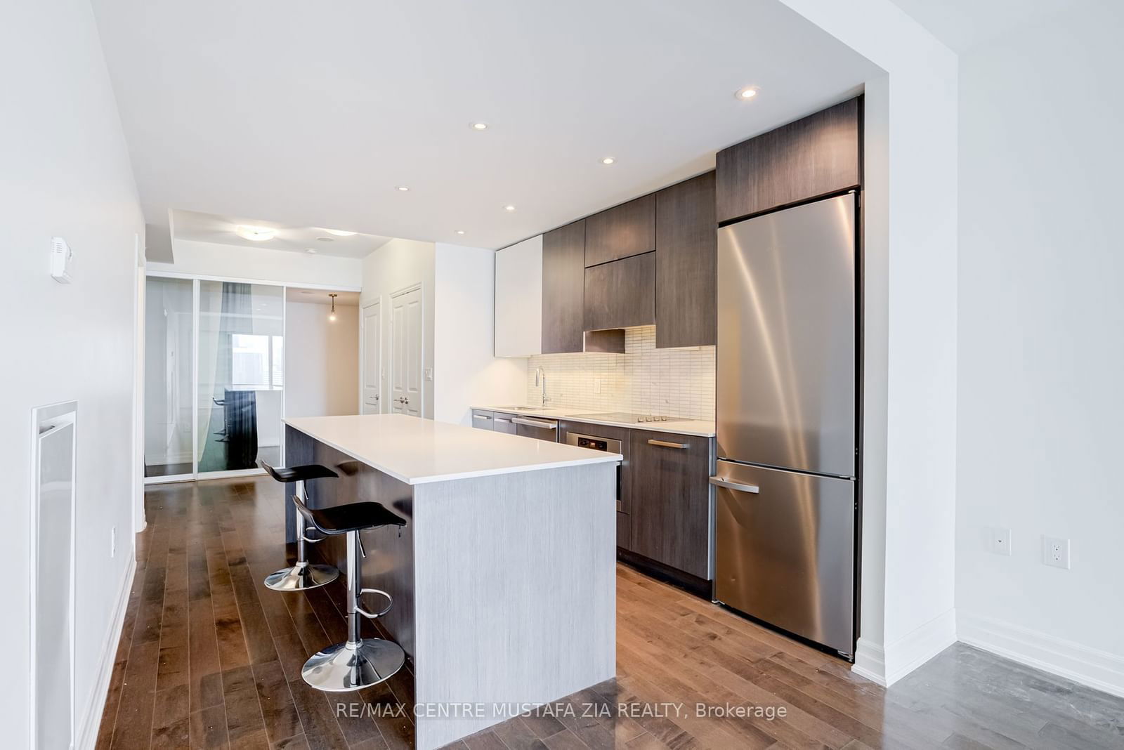 8 The Esplanade, unit 4506 for rent