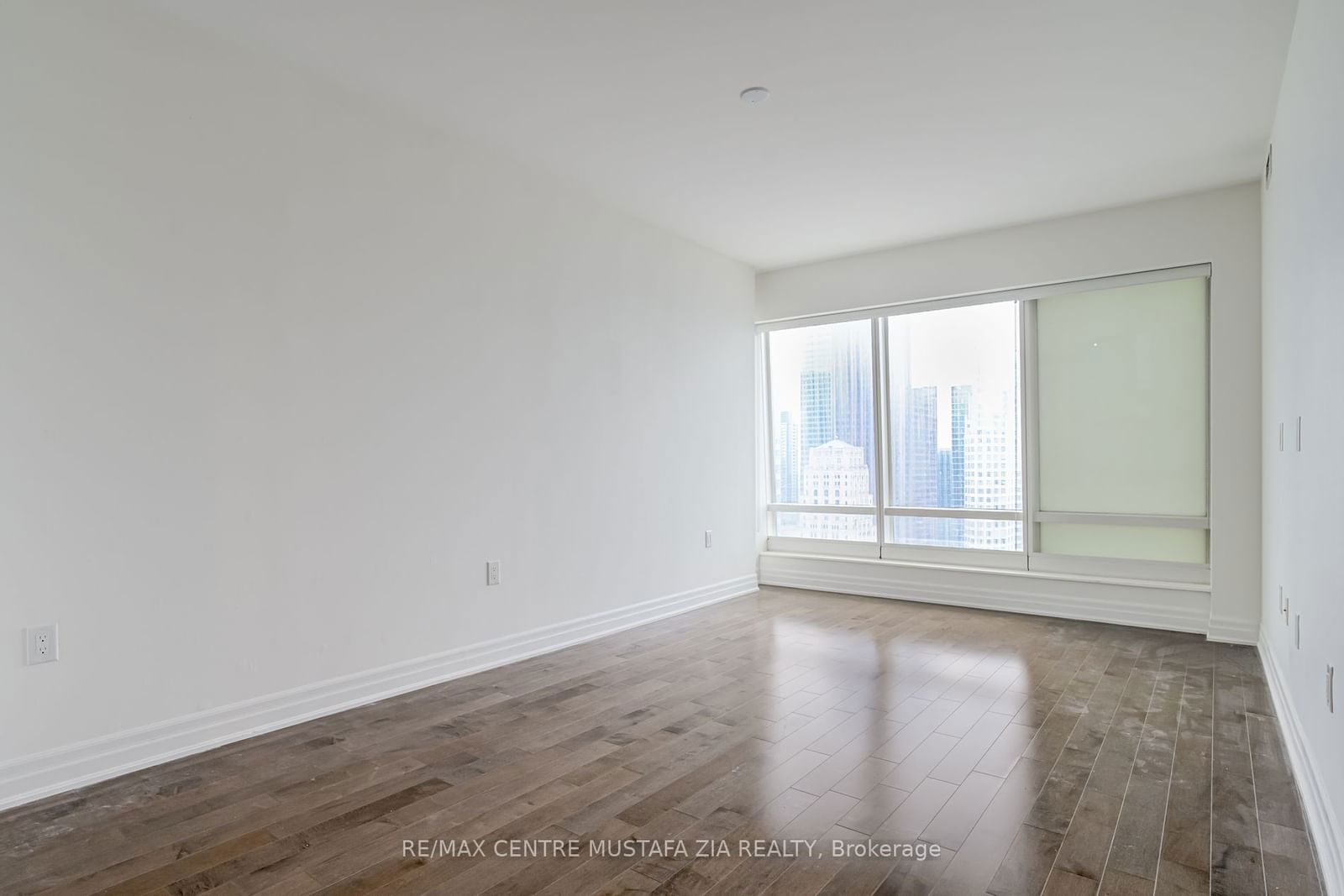 8 The Esplanade, unit 4506 for rent