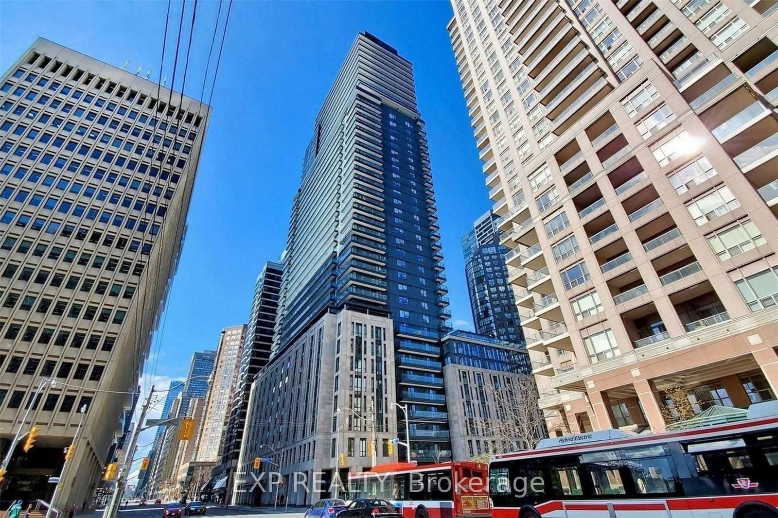 955 Bay St, unit 608 for rent - image #1