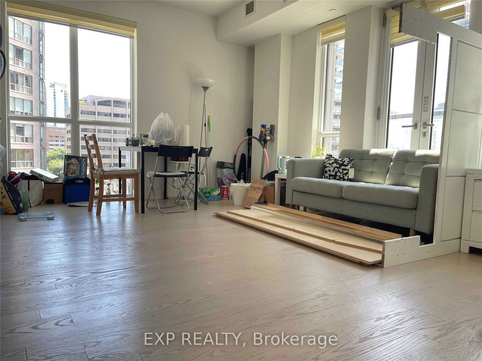 955 Bay St, unit 608 for rent - image #8