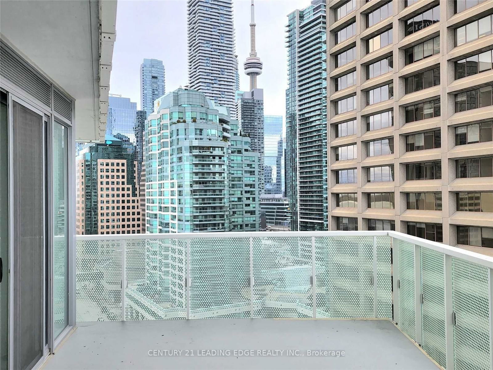 15 Queens Quay E, unit 1407 for sale - image #13