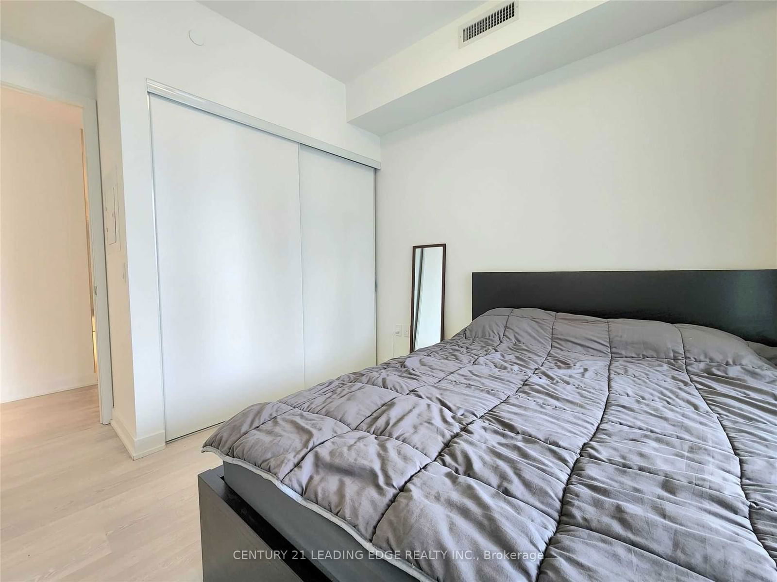 15 Queens Quay E, unit 1407 for sale - image #15