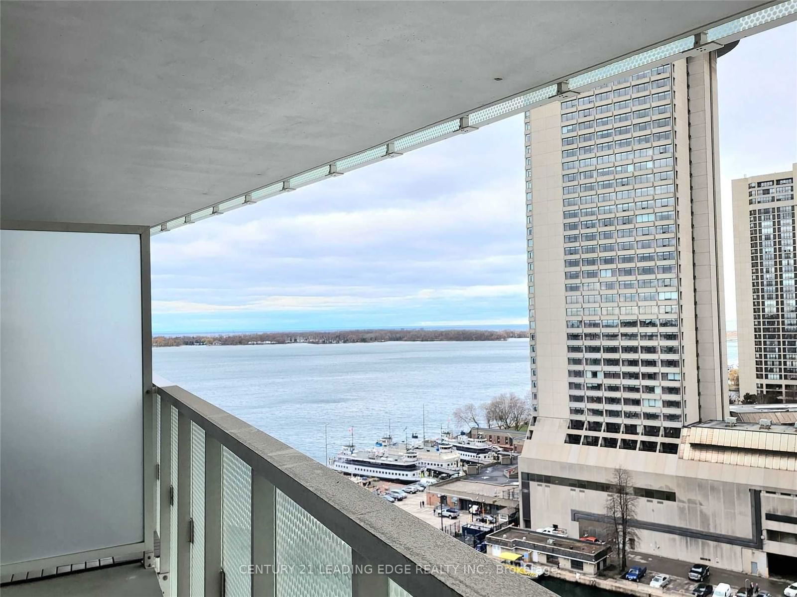 15 Queens Quay E, unit 1407 for sale - image #9