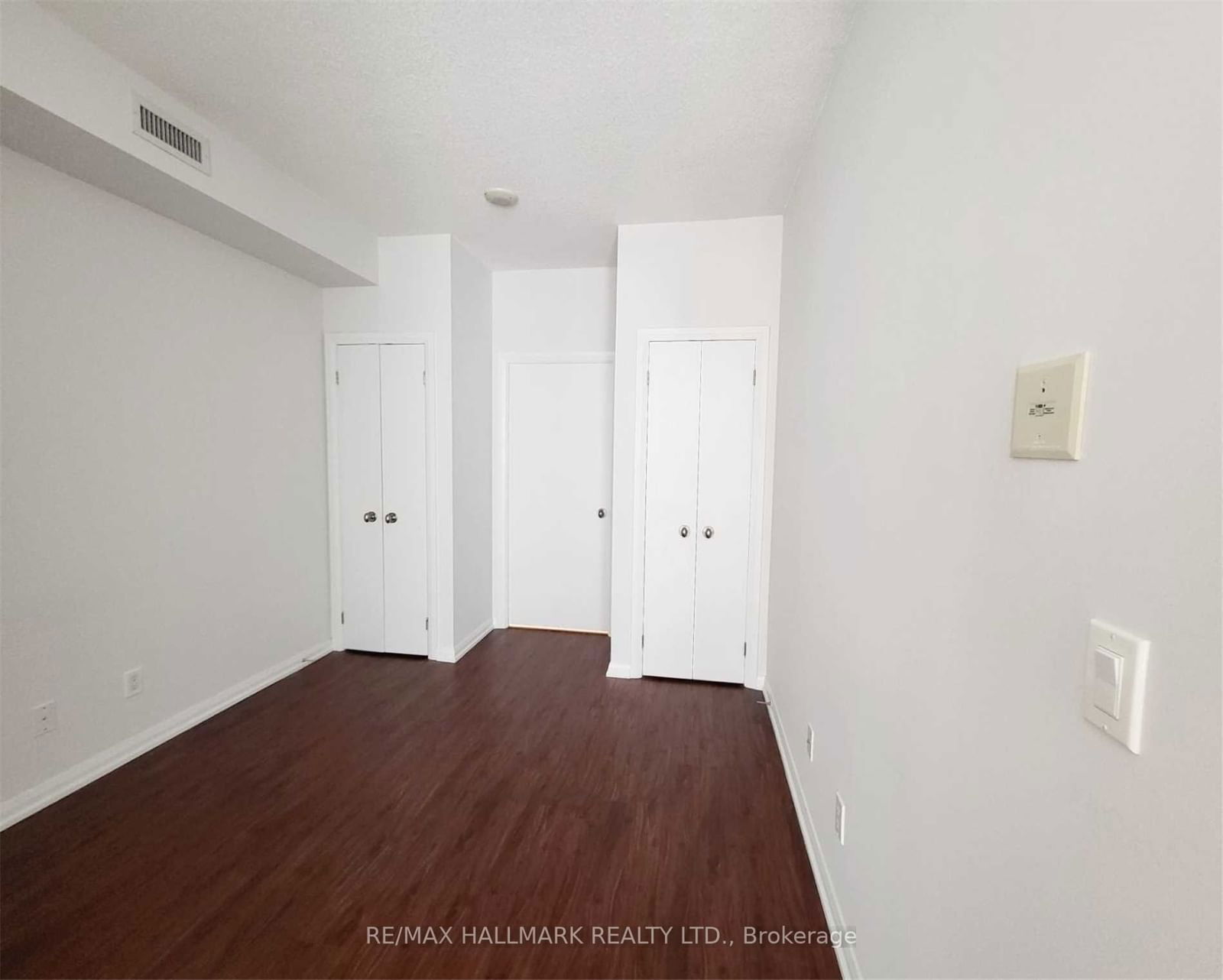 111 Elizabeth St, unit 1115 for rent - image #10