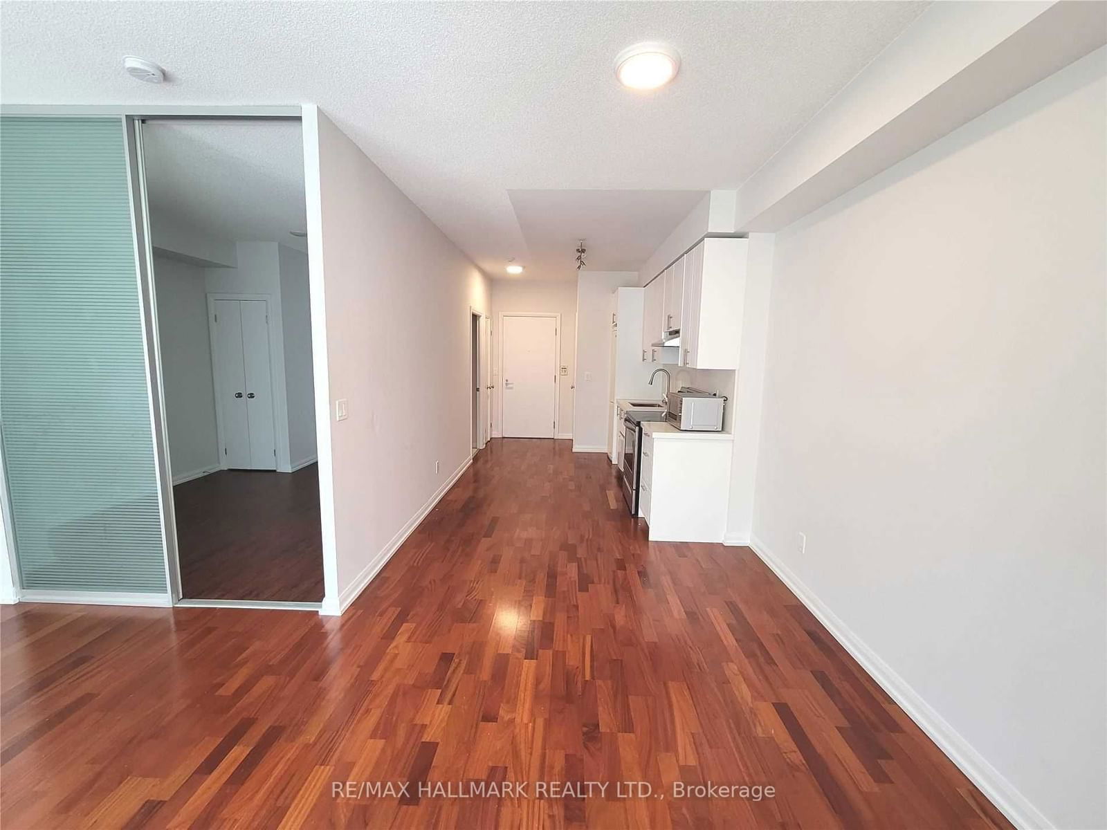 111 Elizabeth St, unit 1115 for rent - image #12