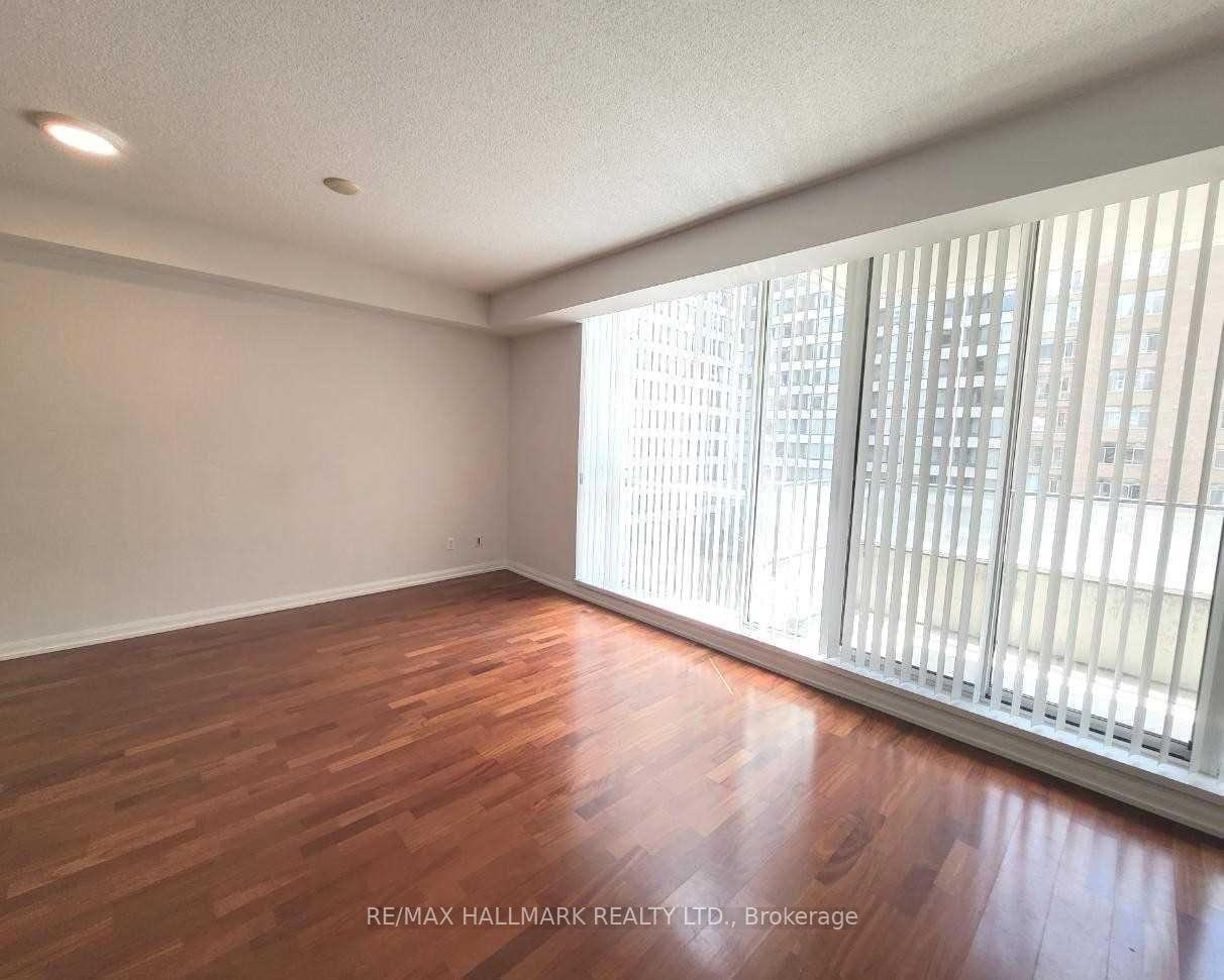 111 Elizabeth St, unit 1115 for rent - image #15