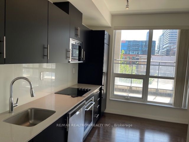 460 Adelaide St E, unit 315 for rent - image #4