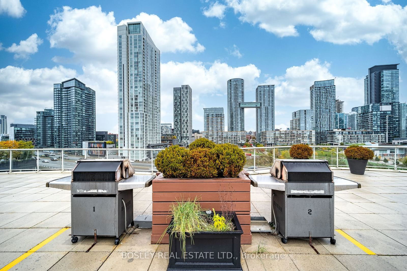 550 Queens Quay W, unit 318 for sale