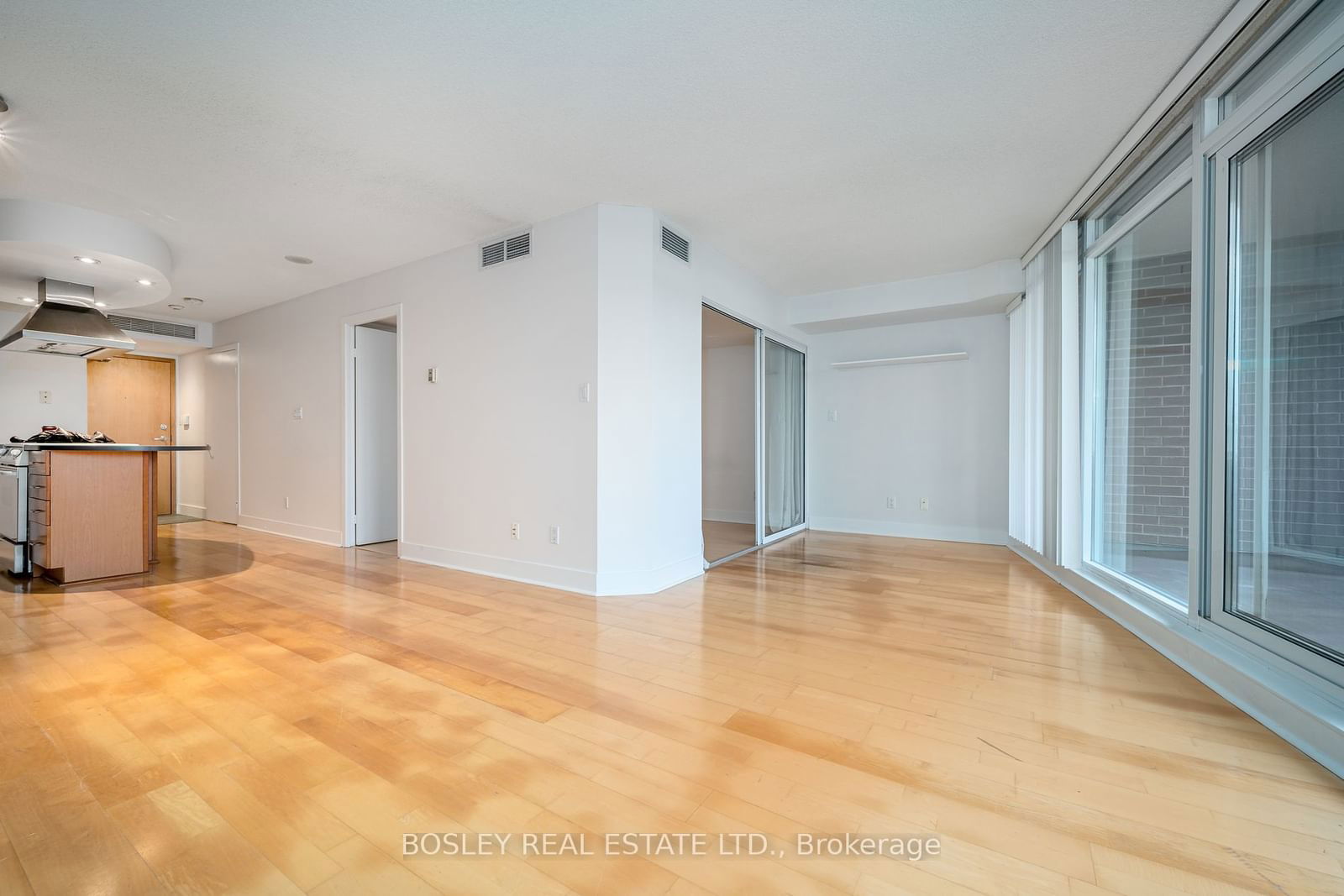 550 Queens Quay W, unit 318 for sale