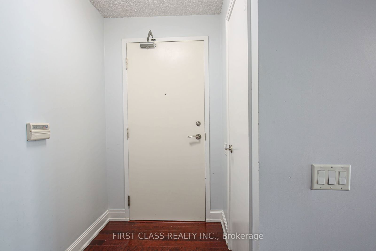 2191 Yonge St, unit 1412 for sale - image #7