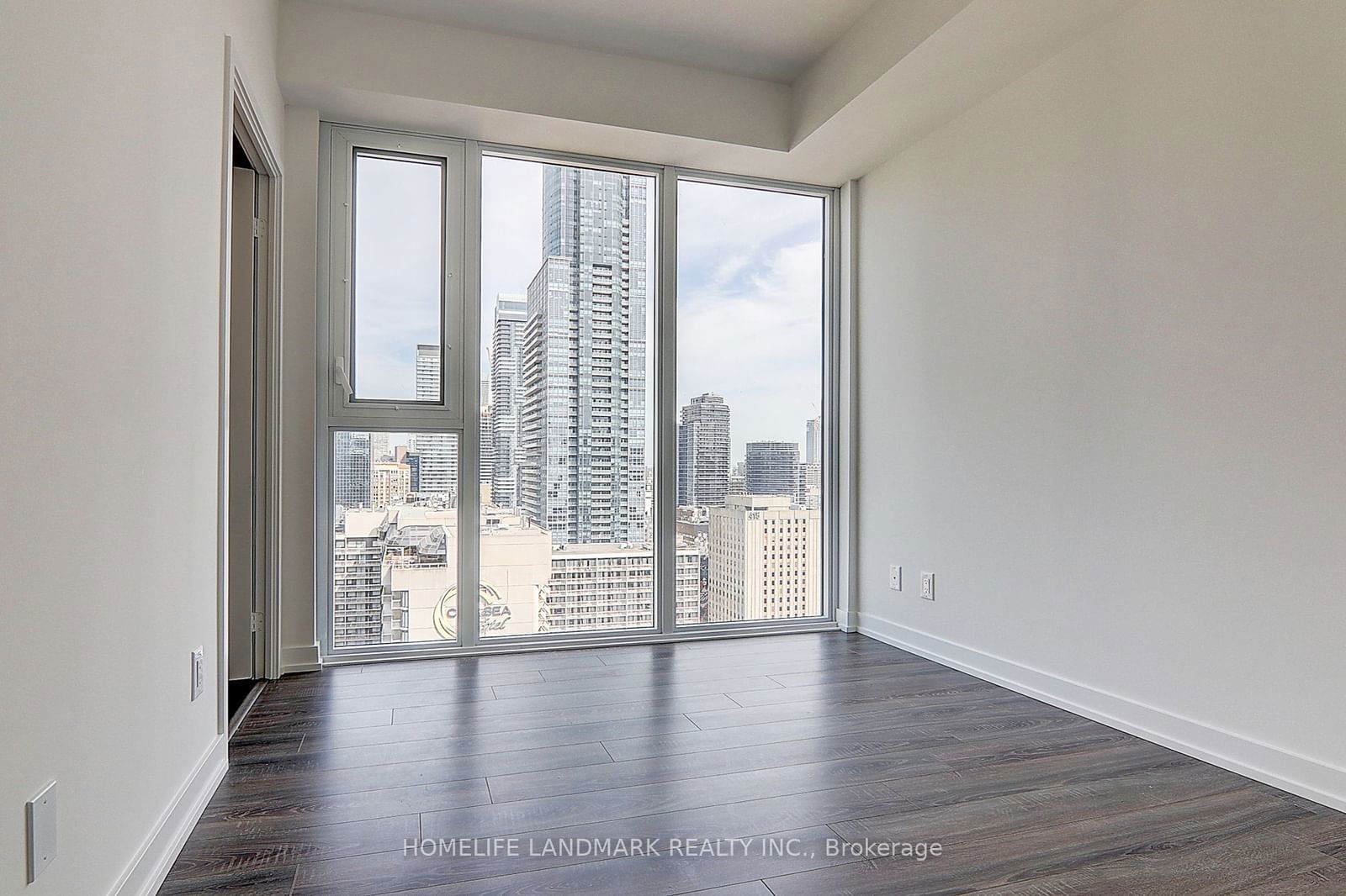 20 Edward St, unit 2715 for rent - image #10