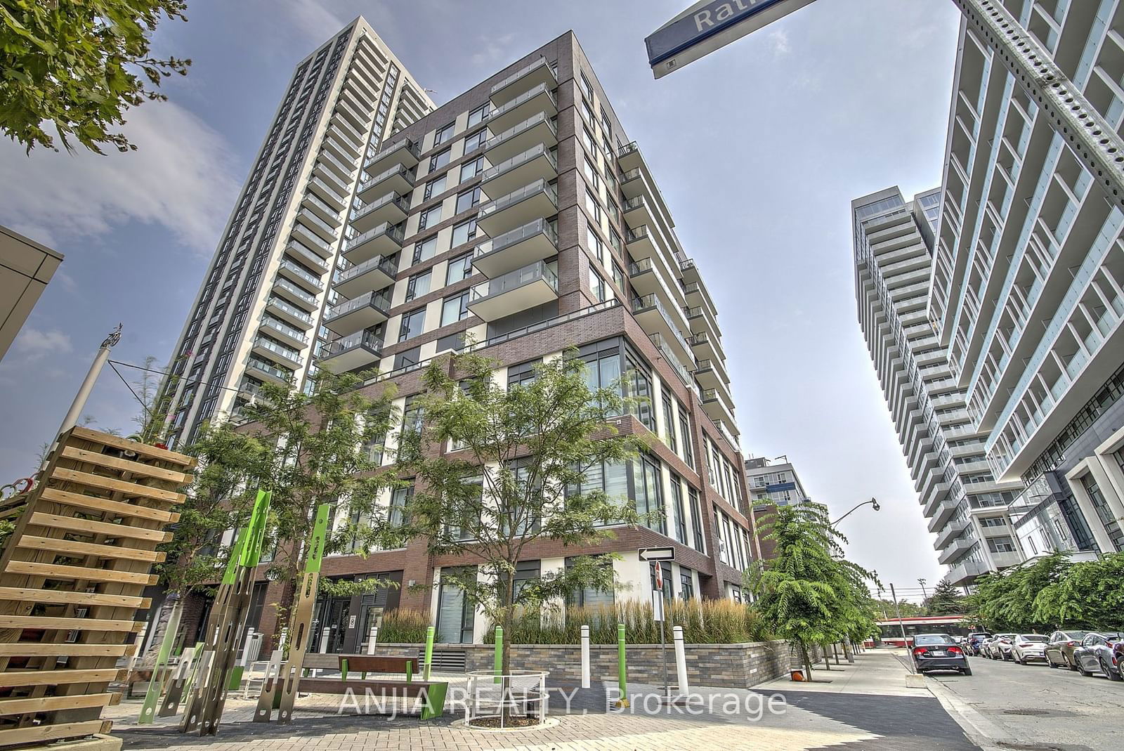 35 Tubman Ave, unit #513 for sale - image #27